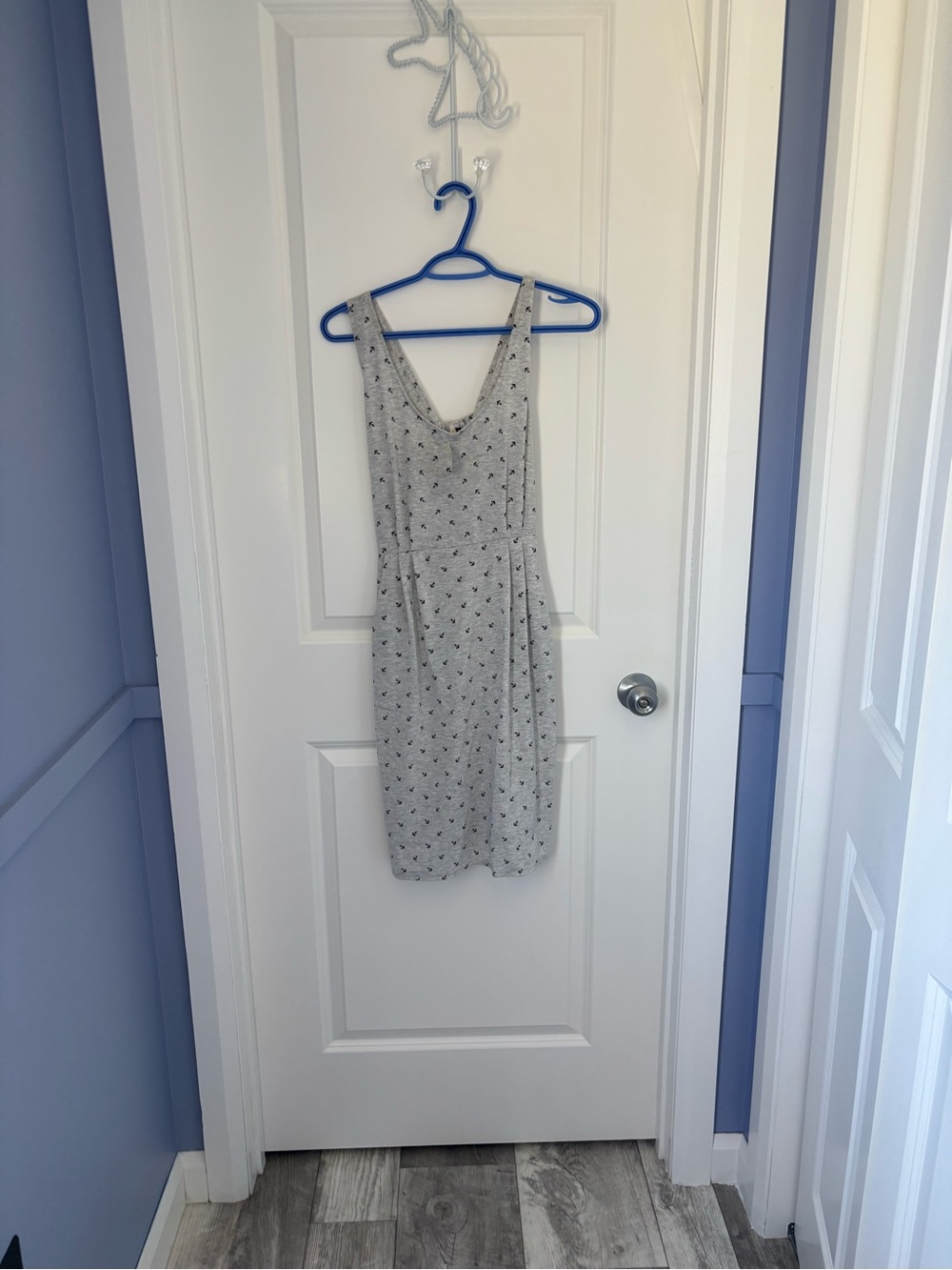 Mossimo Supply Co. Gray Floral-Print Sleeveless Mini Dress